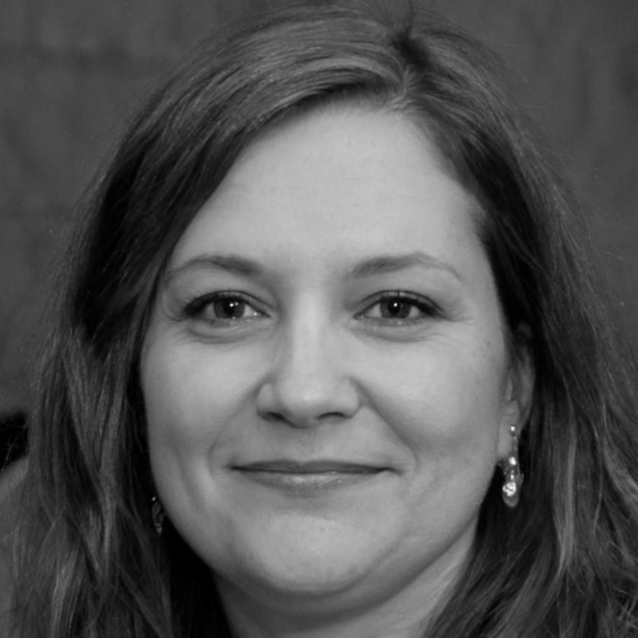 Sienna Aaldenberg program coordinator